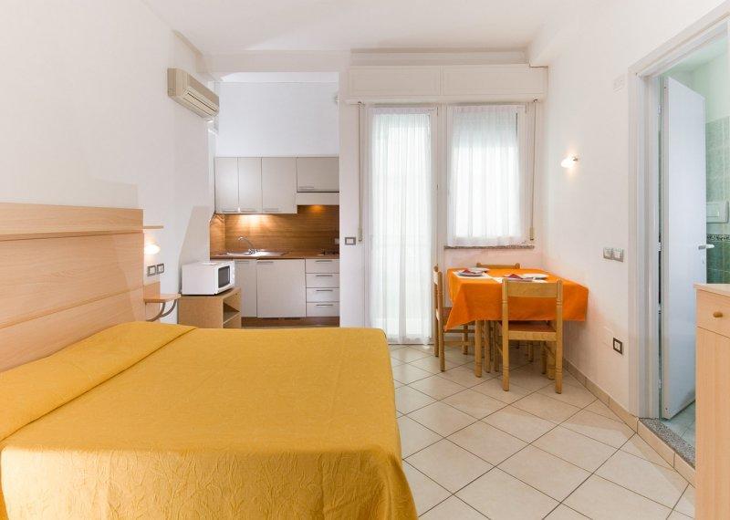 Hotel Ferrara Cattolica Luaran gambar